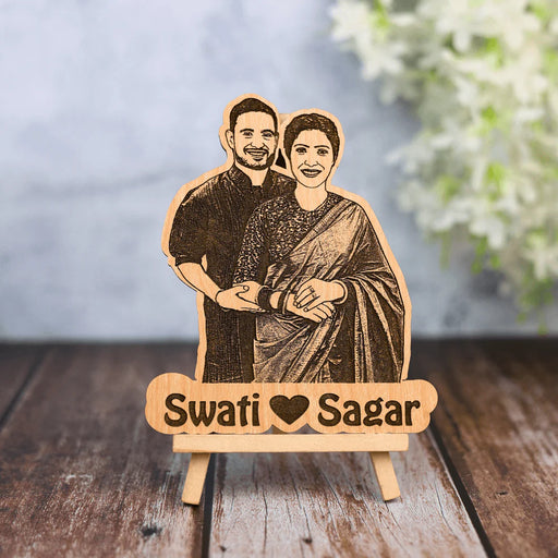 Cutest Couple Engraved Photo Standy